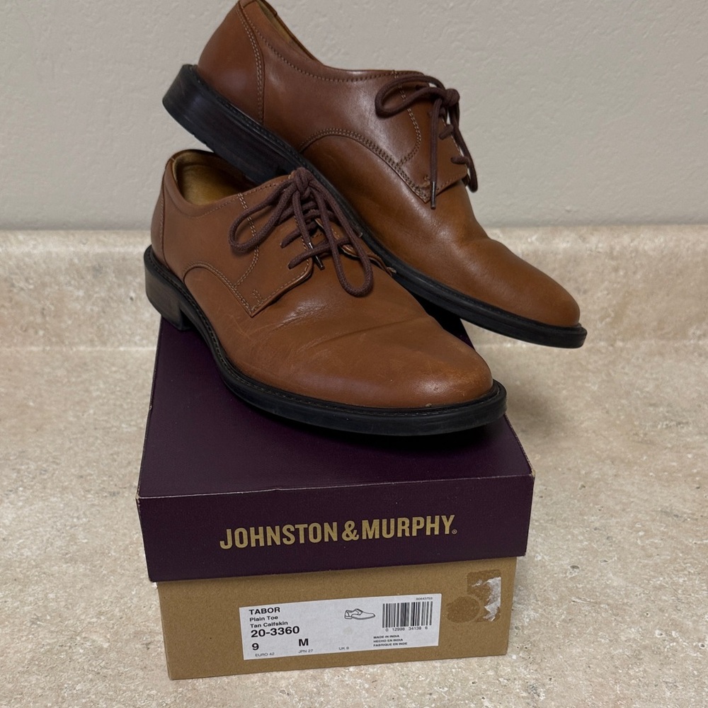 Johnston & Murphy Tan Leather Oxfords